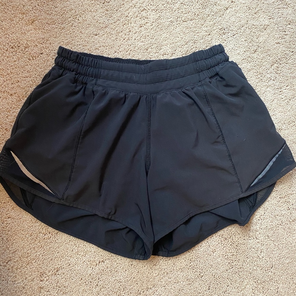 lululemon hotty hot shorts